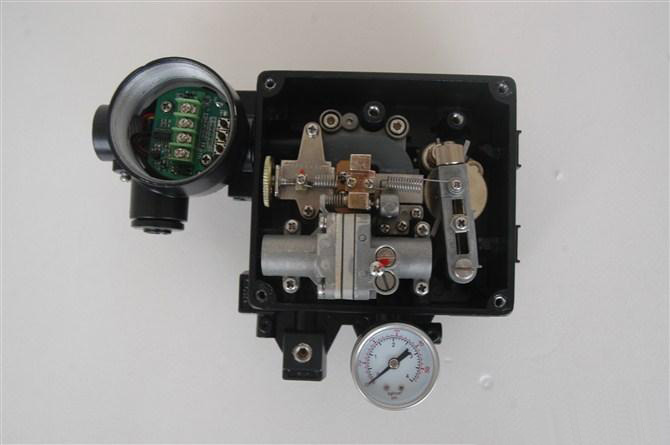 氣動閥門定位器的工作原理3.jpg